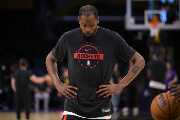 股票配资知识官网 火箭媒体人：KD整个常规赛只因伤缺席了一场 季后赛前3战缺席2场